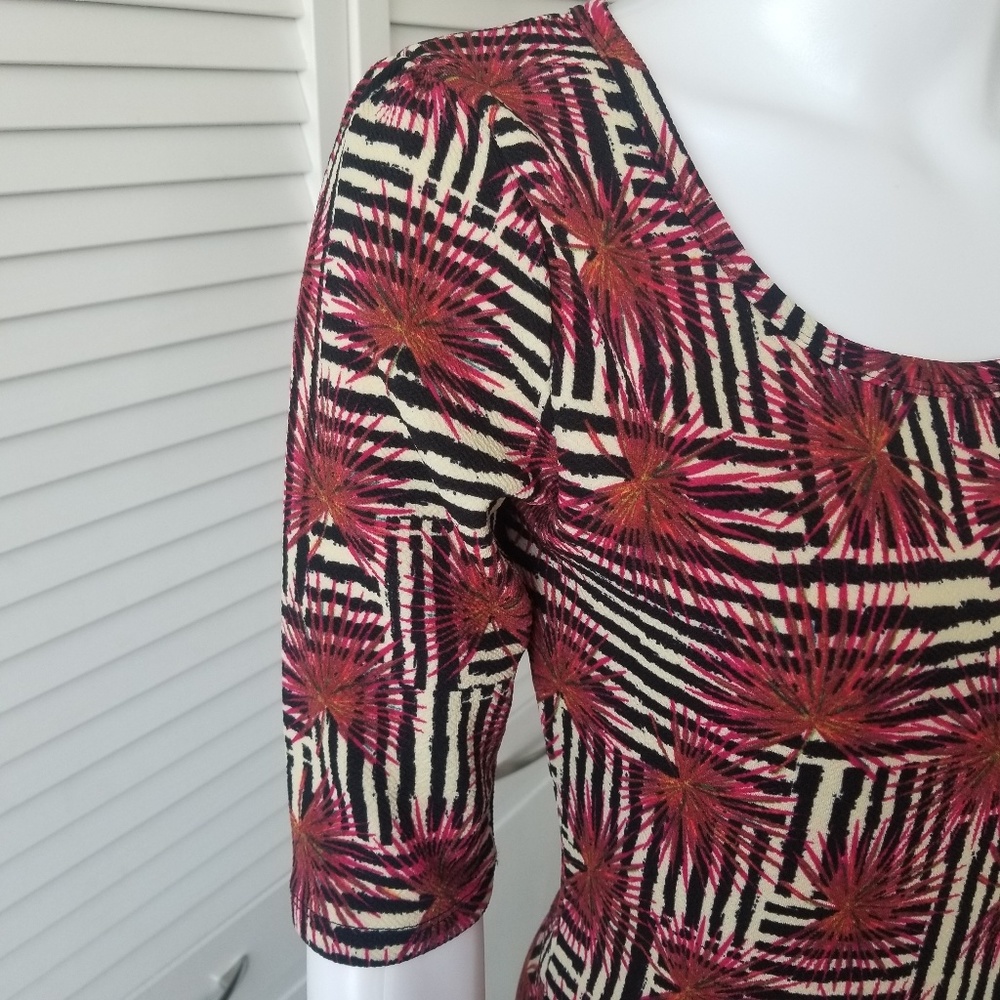 NEW! LuLaRoe Nicole skater dress. Medium - Picture 3 of 9
